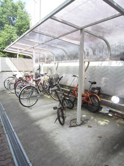 ヴィレッジ花水木A棟