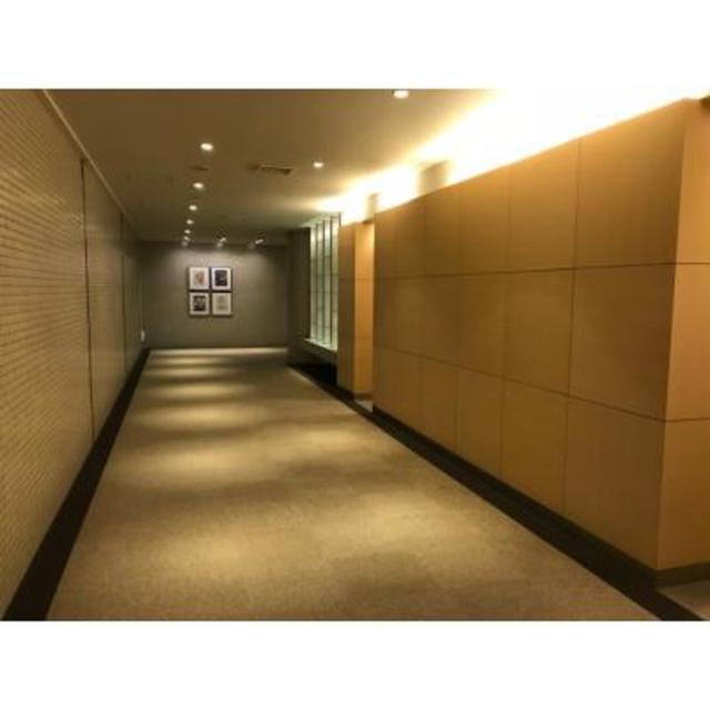 アークタワーズイースト(2LDK/16階)の外観写真