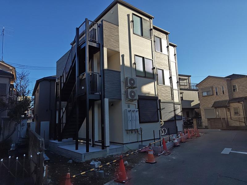 アザーレソラ