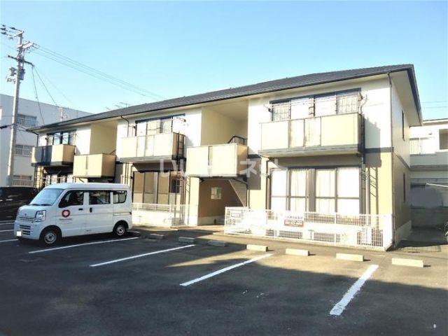 シャトレーワタナベ
