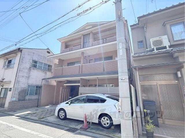 ウエストパレス小川