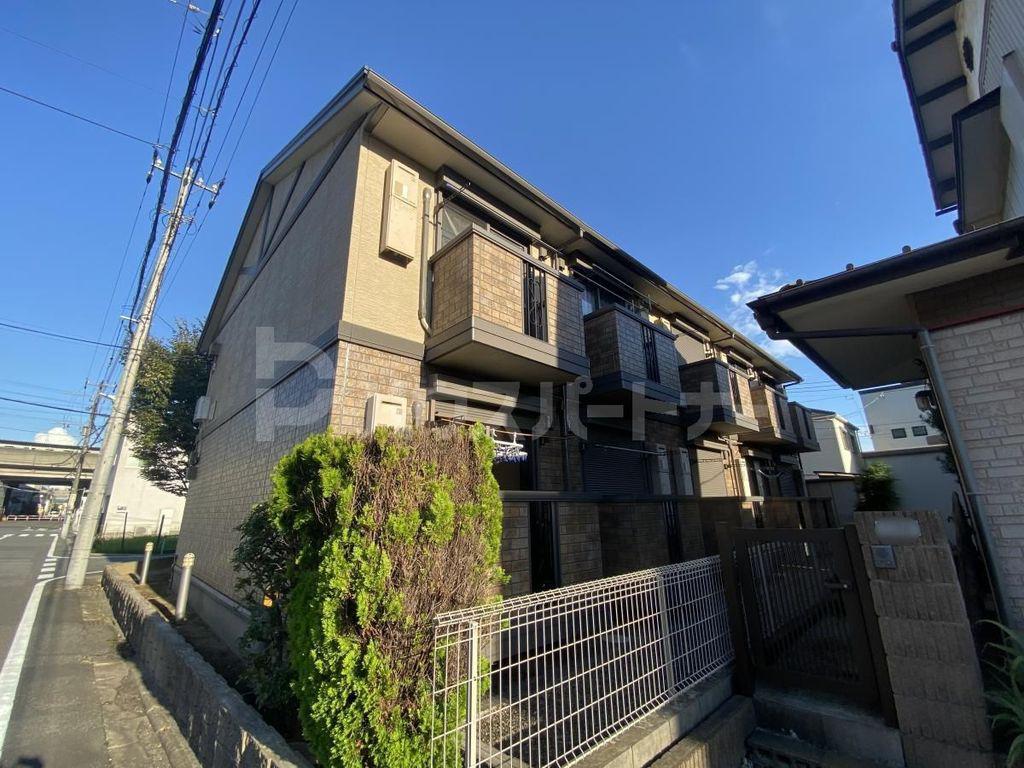 モナリエ港