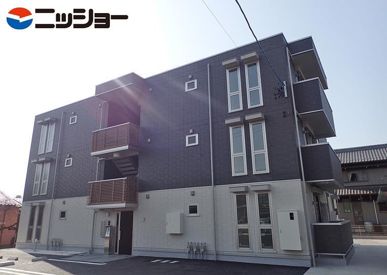 岐阜県岐阜市 3階建 築9年