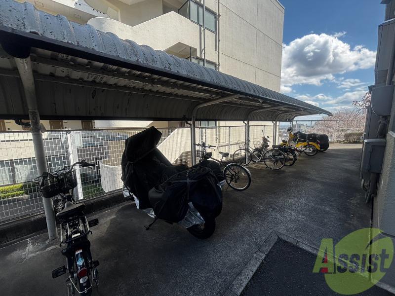 昭和マンション野草園