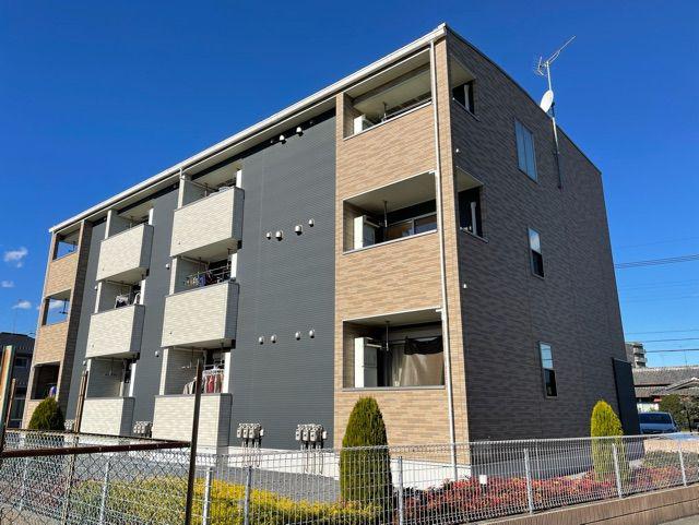 ＪＲ川越線 南古谷駅 徒歩10分 3階建 築10年