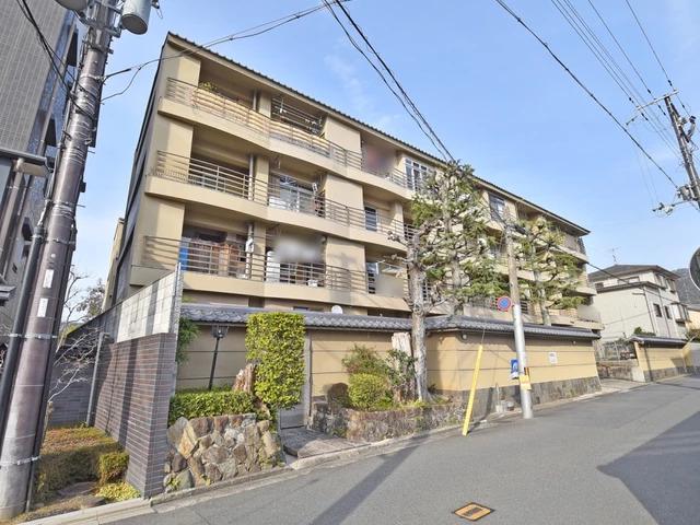 ヴィラ岡崎(2K/1階)の外観写真