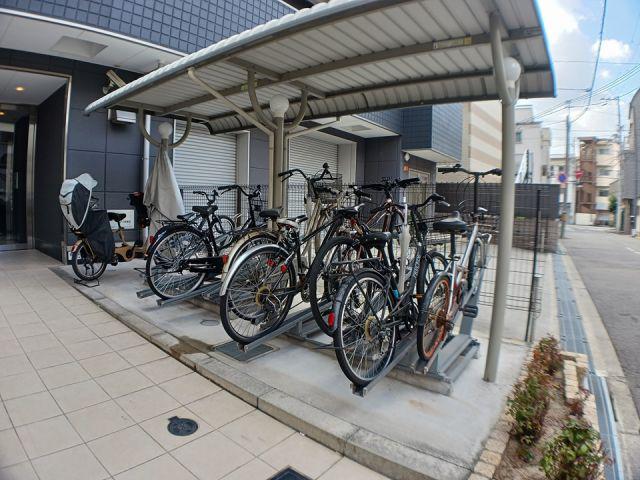 ラ ヴィータ西梅田