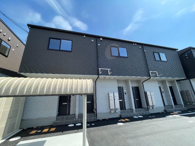 アイタウン B