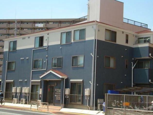 京急本線 生麦駅 徒歩3分 3階建 築15年