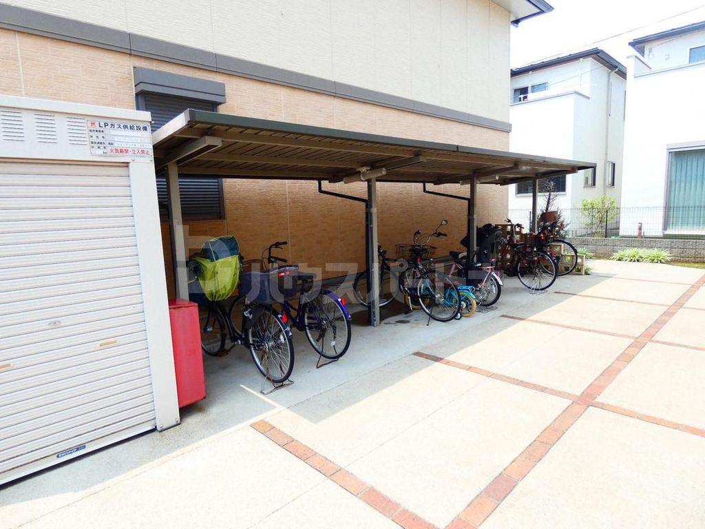 京成松戸線 五香駅 徒歩10分 2階建 築20年