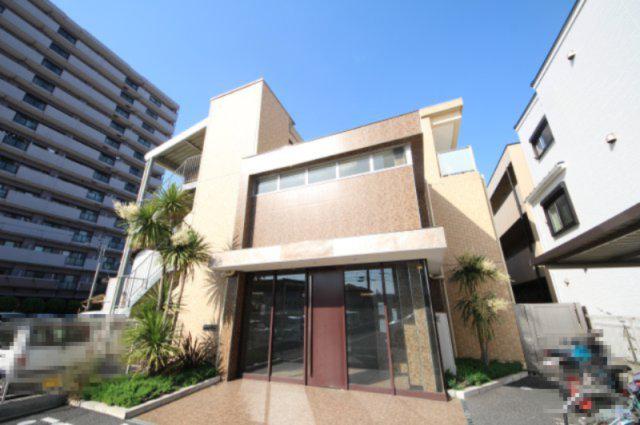 クレアドミール鴻巣