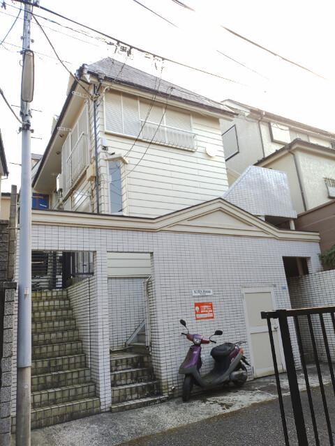 クラハウス