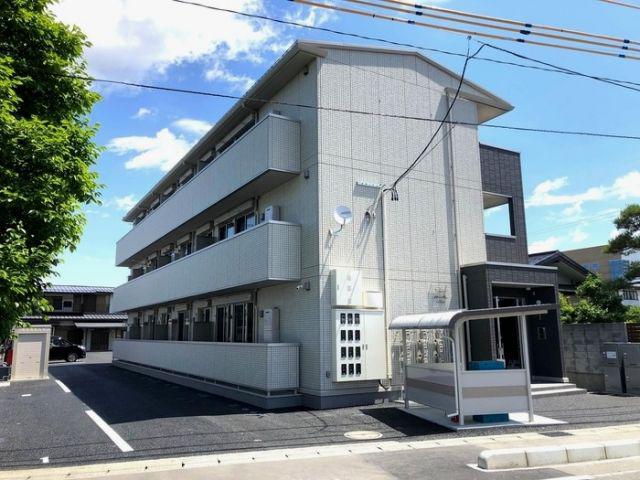 ＪＲ奥羽本線 山形駅 徒歩16分  築7年(1LDK/3階)