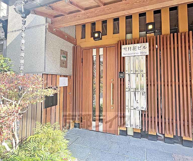 京阪本線 祇園四条駅 徒歩5分 6階建 築37年