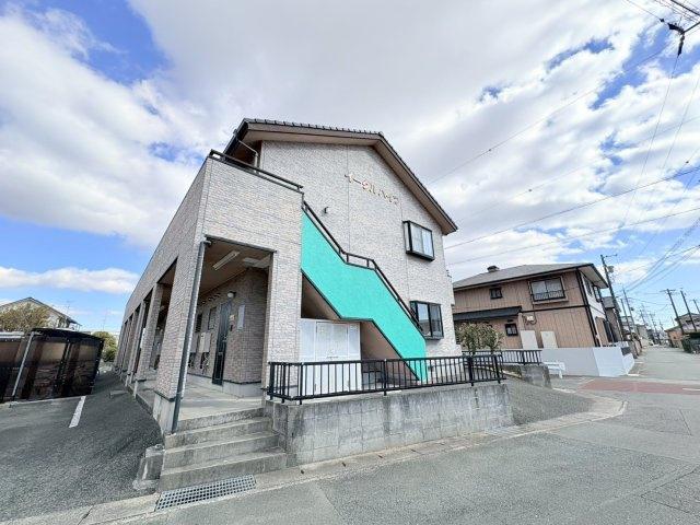 イーグルハイツ