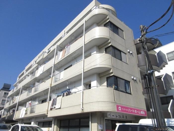 イーストハウス