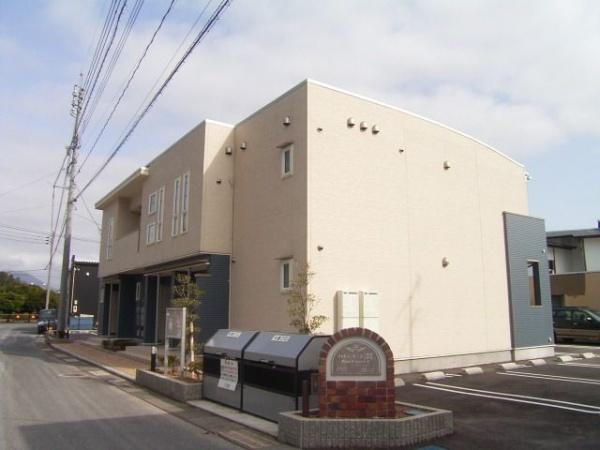 パインコーン一番館