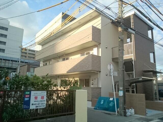 エレガンス新横浜
