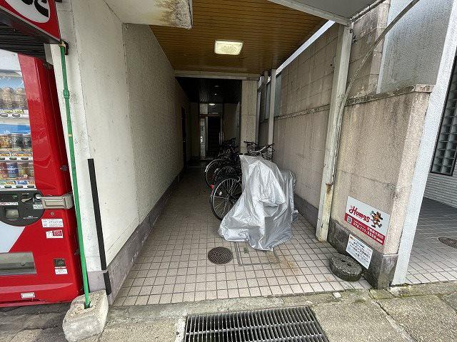 かたぎマンション