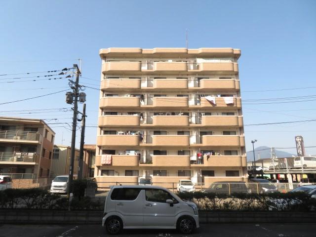 シャトレ二日市 101号