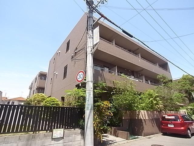 エメラルドグリーン西北