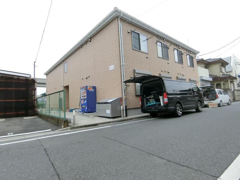 キャメル足立入谷