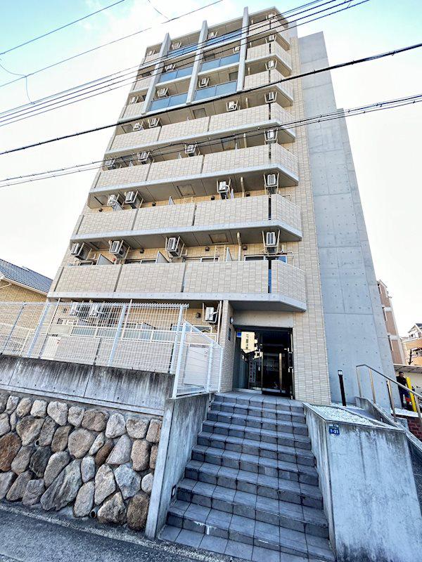 ＪＲ東海道本線 六甲道駅 徒歩6分 8階建 築20年