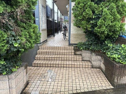レオパレス藤