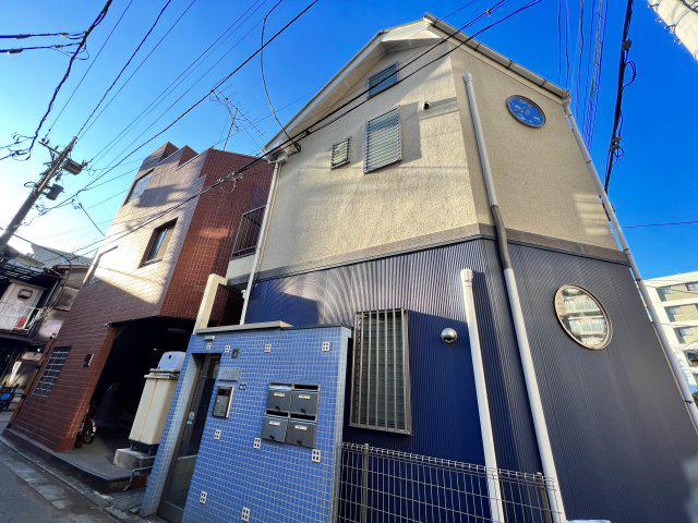 アルベリーノ志村坂上