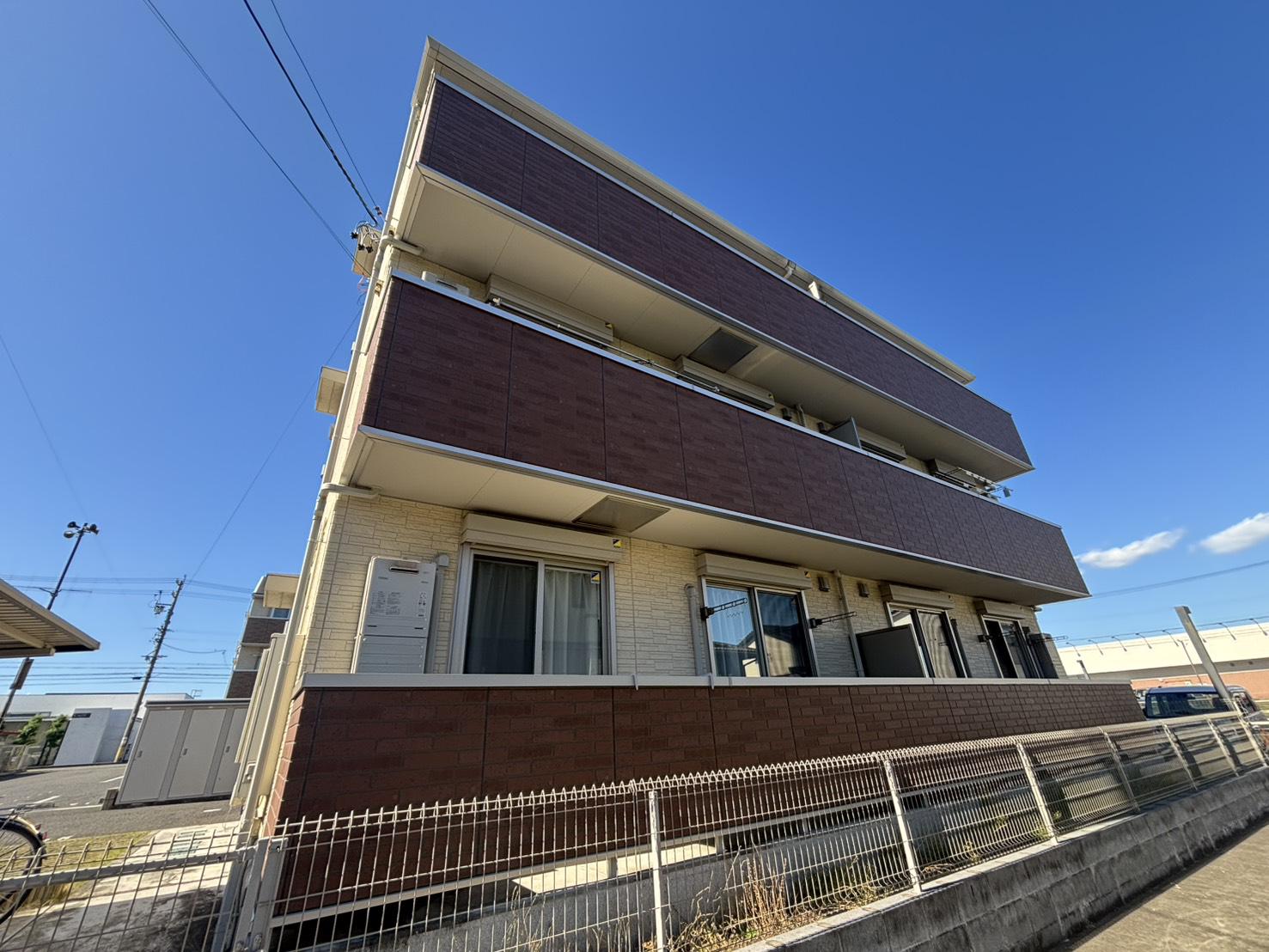 名鉄各務原線 苧ケ瀬駅 徒歩12分 3階建 築9年