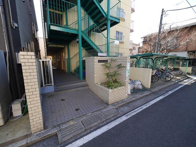 コーポ・ウィステリア