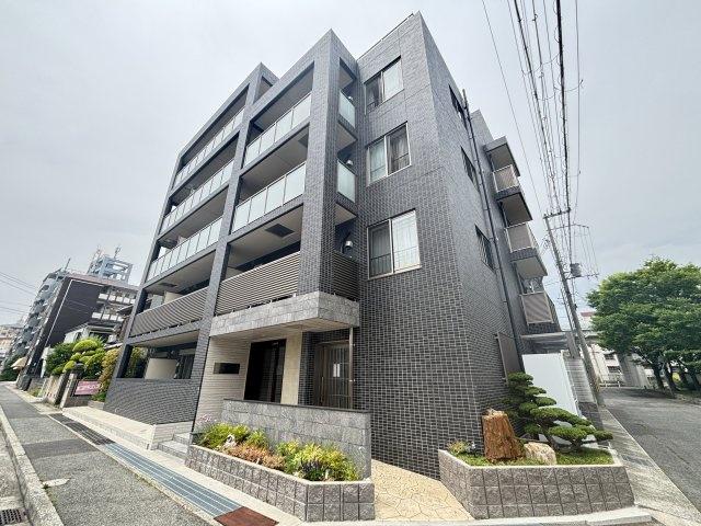 LUZ KOBE