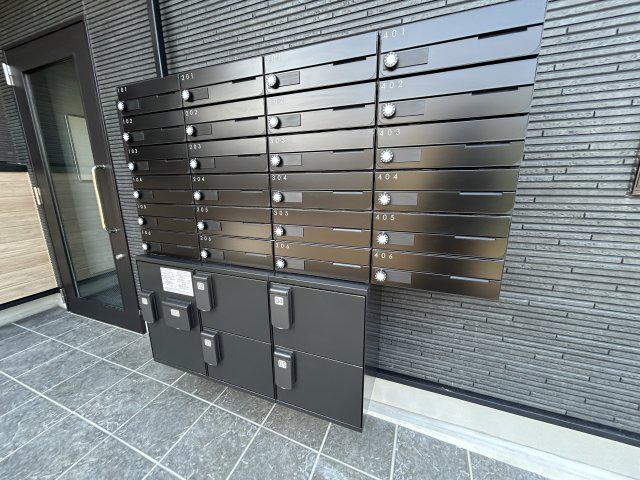 ST・RESIDENCE南津の辺
