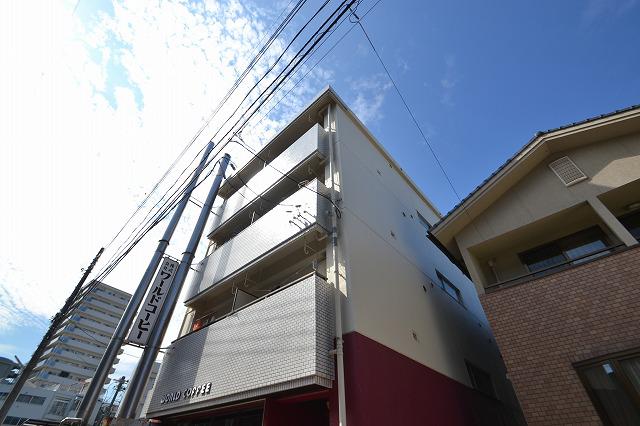 メゾンワールド