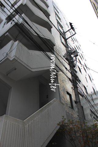D.H.桜木町ビル(2DK/8階)