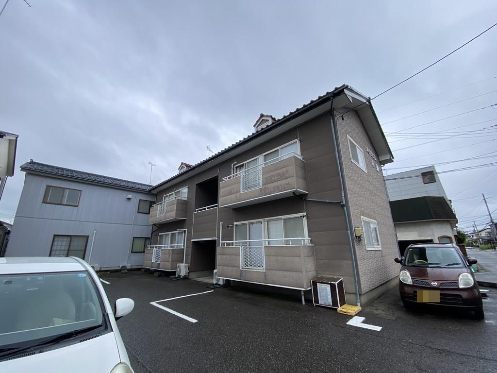 ハイタウン小新