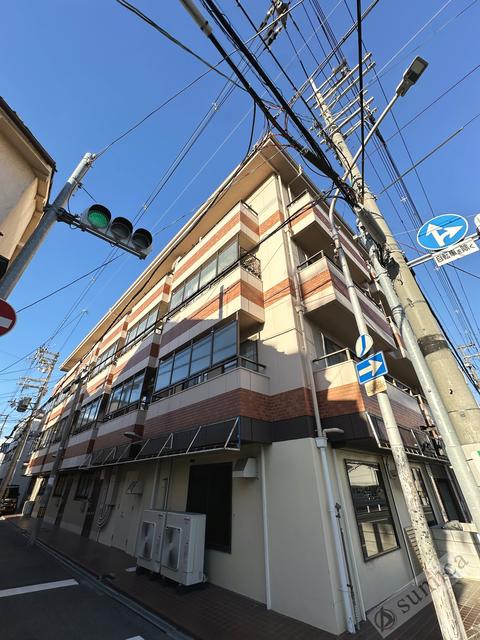 クイーンハイツ