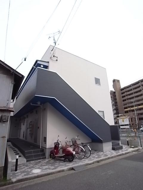 キューブハイツ