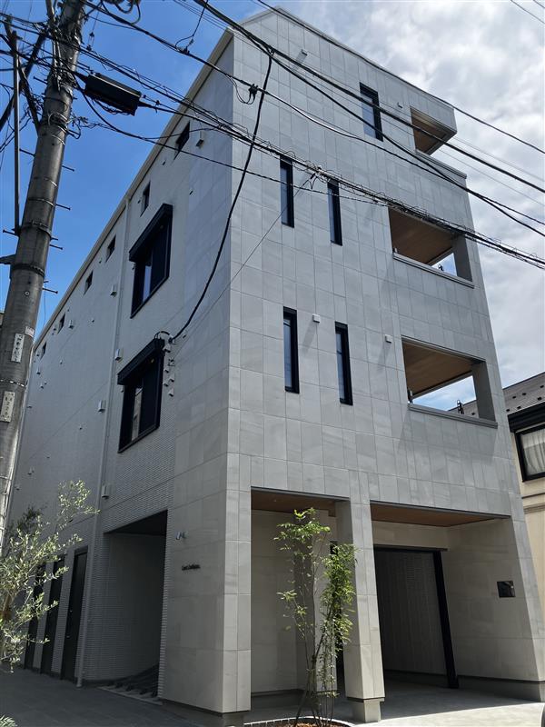 COURT ZOSHIGAYA