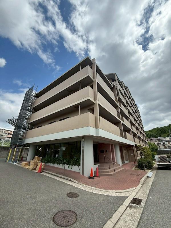 ラウムズ垂水