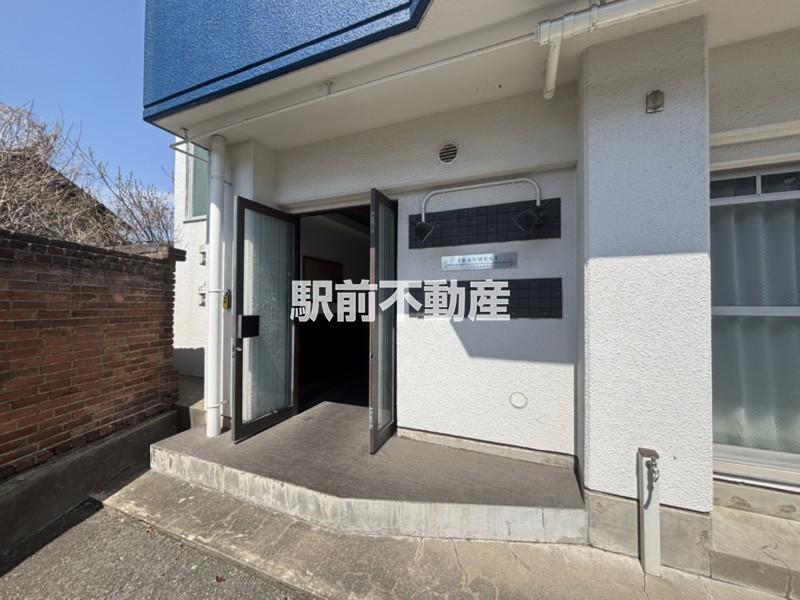 トランウエスト