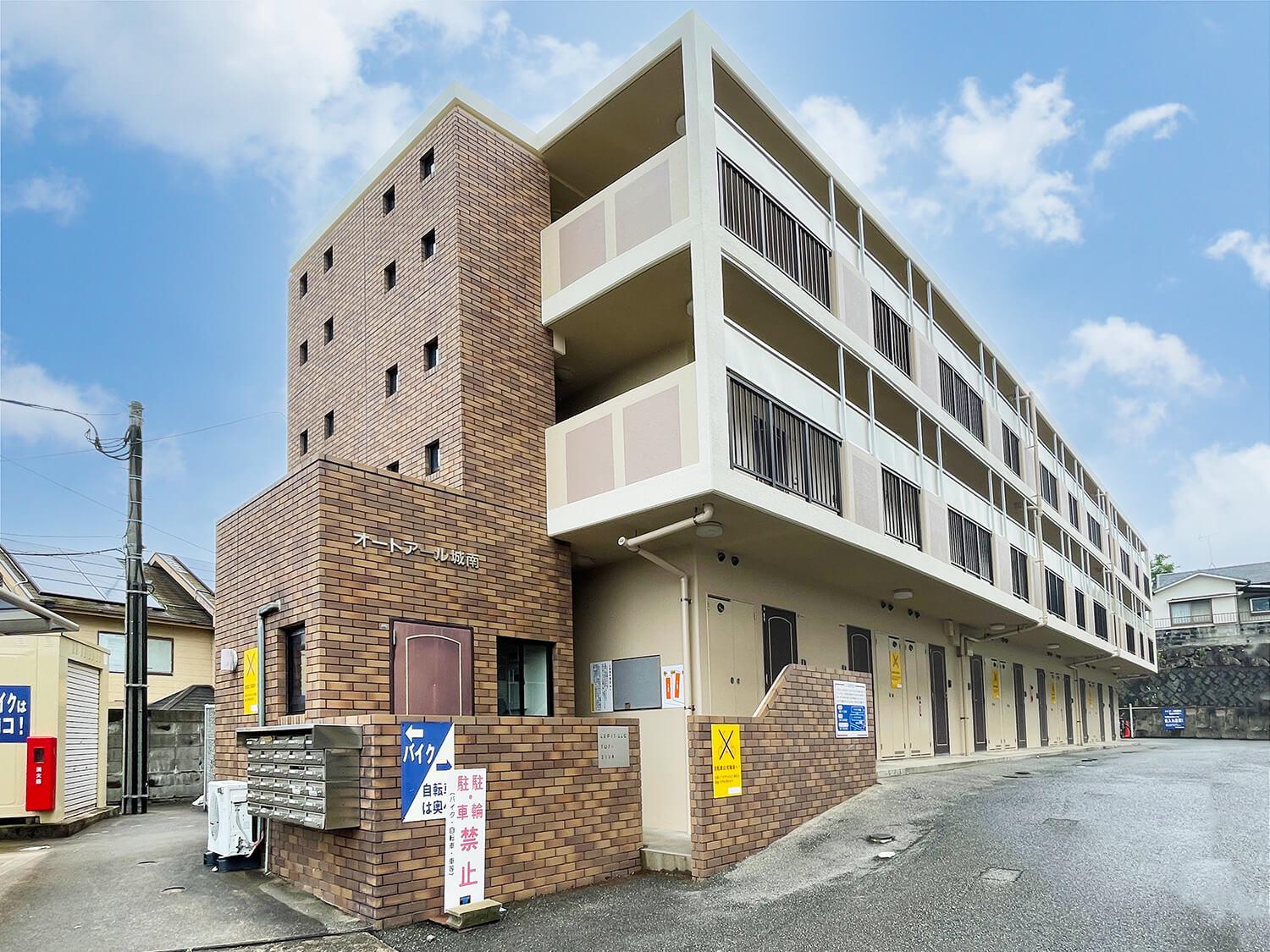 オートアール城南 敷地内P