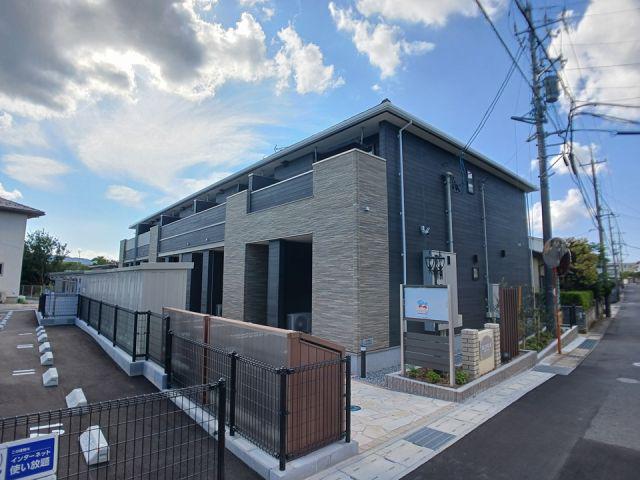 オリーブ・アール