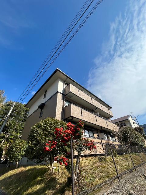ウィステリア谷上