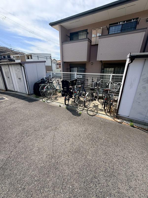 シャトードイワネJ号館