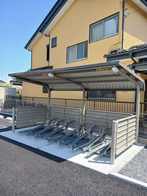 シャトンノアール鴻巣
