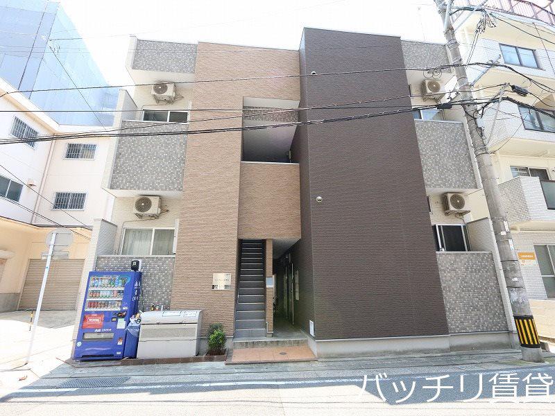 サンプレミオ博多