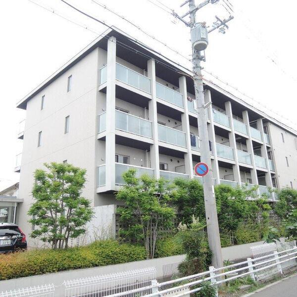 アビタシオンデュプルミエ