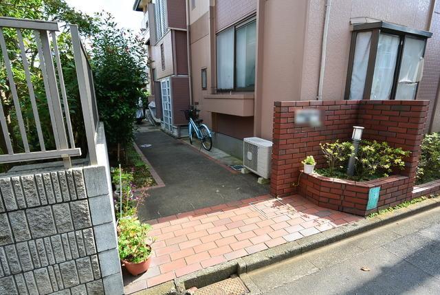 アザレアコーポ A棟