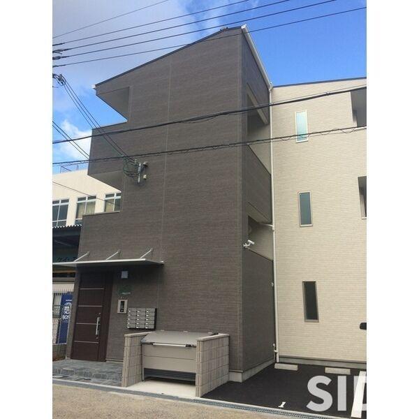 アンプルールフェール今津